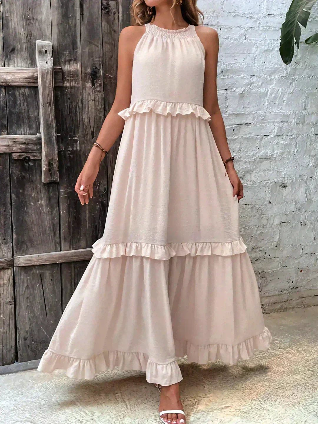 Sarah | Robe Maxi Volant Halter (Presque épuisé) - Beauté Sculptante