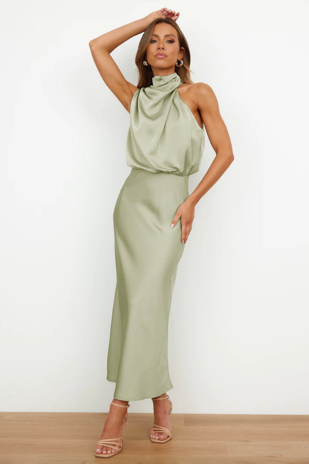 Valeria™ | Robe Longue avec Col Halter - Beauté Sculptante