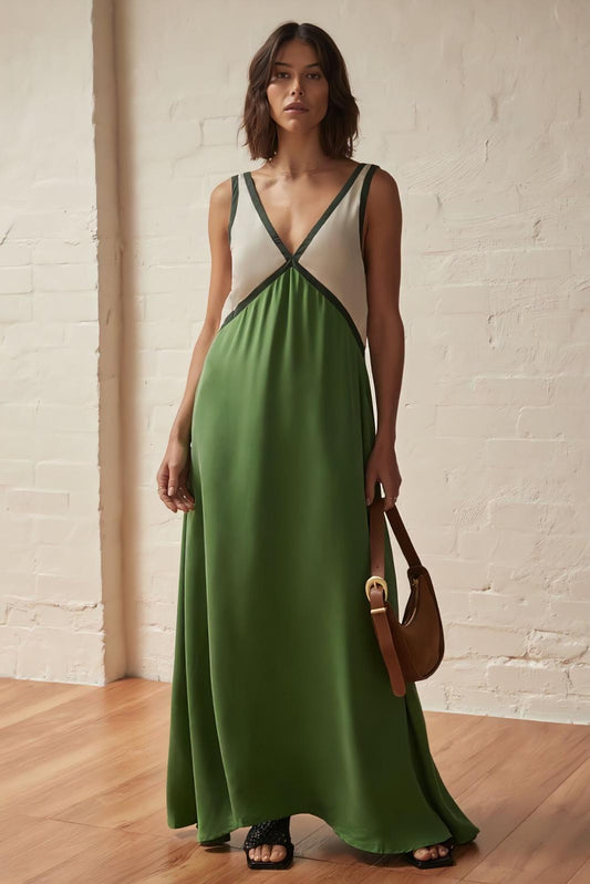 Élena | Élégante robe midi sans manches - Beauté Sculptante
